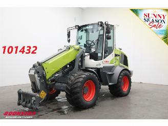skadebil machine Claas  Torion 738 T Sinus Schranklader BY 2025 !!5 Hrs/Std !! 2025/12