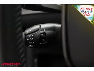 Peugeot 208 1.2 PT 100 Allure Apple/Android Clima Cruise PDC picture 21