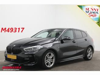 damaged passenger cars BMW 1-serie 118i Aut. M-Sport LED Apple/Android LivePro Cruise 65.193 km! 2023/4