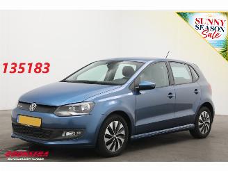 krockskadad bil auto Volkswagen Polo 1.0 BlueMotion Edition 5-DRS Airco Bluetooth Cruise 123.574 km! 2016/1