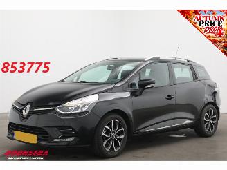 krockskadad bil auto Renault Clio Estate Estate 0.9 TCe Zen Navi Airco Cruise AHK 2016/10