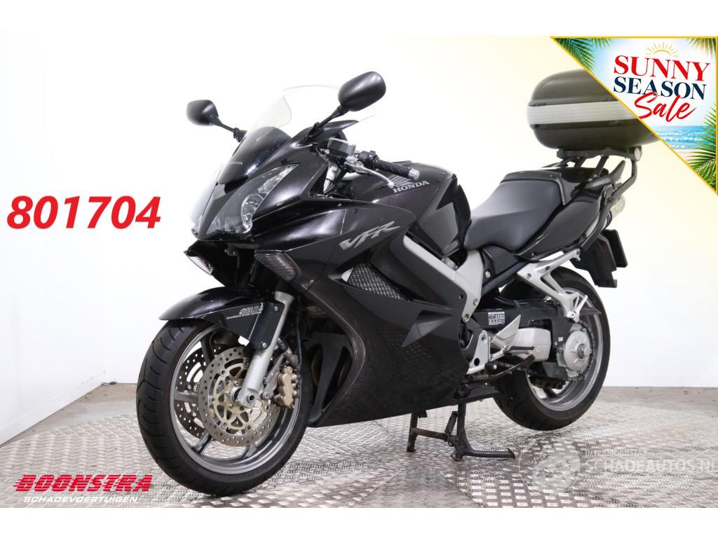 Honda  VFR 800FI ABS Leo Vince Apple/Android 15.949 km!