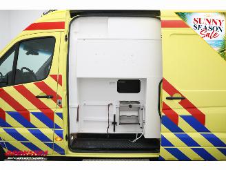 Mercedes Sprinter 319 CDI V6 7G-Tronic Ambulance Lucht 2X Schuifdeur Cruise picture 6