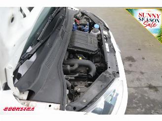 Volkswagen Up! 1.0 move up! BlueMotion picture 6