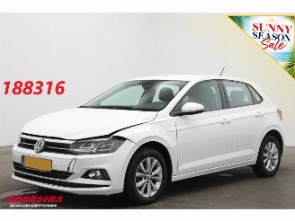 krockskadad bil auto Volkswagen Polo 1.0 TSI Highline ACC Clima Camera SHZ PDC 2018/6