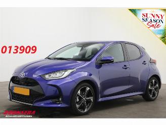 Voiture accidenté Toyota Yaris 1.5 Hybrid 130 Executive ACC Apple/Android Navi Clima Camera LRHZ SHZ 2025/5