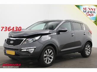 skadebil auto Kia Sportage 1.6 GDI X-treme ComfortLine Leder Navi Clima Cruise Camera SHZ PDC AHK 2015/12