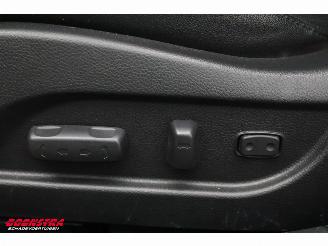 Hyundai I-40 Wagon 2.0 GDI i-Vision Pano Leder Navi Clima Cruise Camera SHZ PDC AHK picture 14