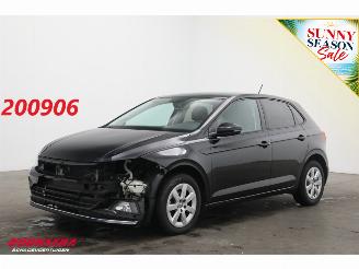 Voiture accidenté Volkswagen Polo 1.0 TSI Highline Bluetooth Clima Cruise PDC 2018/6