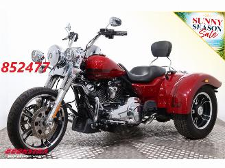 krockskadad bil motor Harley-Davidson  Freewheeler 5HD! ABS LED Cruise 16.731 km! 2019/11