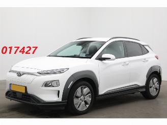 škoda osobní automobily Hyundai Kona EV Fashion 64 kWh Krell HUD ACC Navi Clima Bluetooth Camera PDC 2020/12