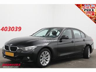 skadebil auto BMW 3-serie 320i AUT Executive Navi Cruise Clima PDC AHK 152.512 km! 2012/6