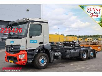 uszkodzony ciężarówki Mercedes Antos 2543 2X PTO ACC 6X2 46.736 km!! 2018/4