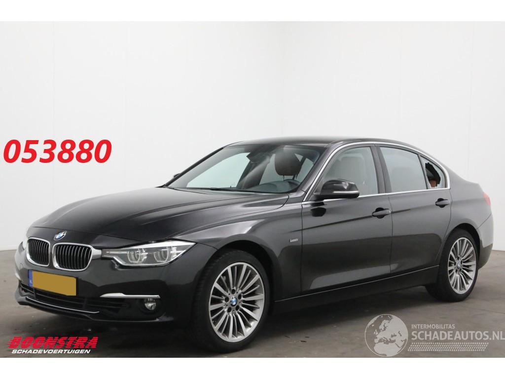 BMW 3-serie 318i Aut. Luxury Cruise Navi Clima Leder SHZ PDC