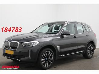 Schadeauto BMW iX3 Executive 80 kWh Pano ACC Navi Clima Apple/Android Leder SHZ Camera PDC 2021/11