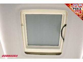 Volkswagen  Crafter Grand California 680 2.0 TDI 177 PK 4Motion DSG ACC Luifel AHK Navi Clima Solar Camera PDC picture 6