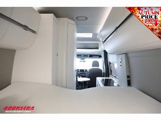 Volkswagen  Crafter Grand California 680 2.0 TDI 177 PK 4Motion DSG ACC Luifel AHK Navi Clima Solar Camera PDC picture 11