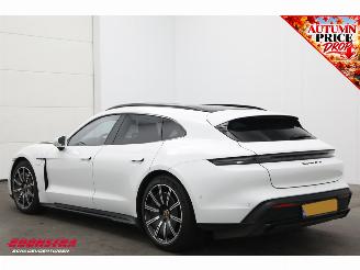 Porsche Taycan GTS 95 kWh Sport Chrono PDLS+ PDCC PTV PTM 4WD 4WS Pano HUD Bose Memory 360° picture 4