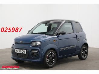 skadebil brommobiel Microcar  M.Go Dynamic DCI Airco Camera 713 km! 2024/10