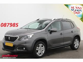 Peugeot 2008 1.2 PureTech Signature Cruise Navi Airco Apple/Android PDC picture 1