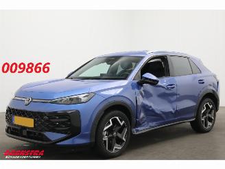 Unfallwagen Volkswagen T-Roc 1.5 eTsi DSG R-Line ACC Navi Clima SHZ Apple/Android Virtual Camera PDC 2026/1