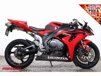Honda  CBR 1000RR Fireblade Leo Vince 26.807 km!! picture 7