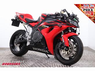 Honda  CBR 1000RR Fireblade Leo Vince 26.807 km!! picture 2