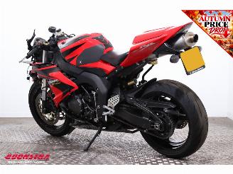 Honda  CBR 1000RR Fireblade Leo Vince 26.807 km!! picture 4