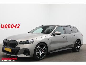 uszkodzony samochody osobowe BMW 5-serie Touring 530e Aut. M-Sport Edition Pano ACC Navi Leder SHZ Apple/Android Virtual Camera 360° PDC 2025/7
