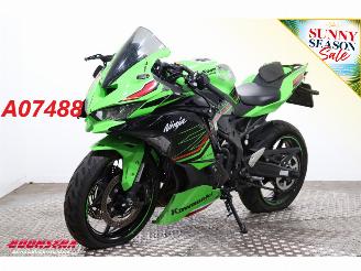 Vaurioauto  motor cycles Kawasaki  Ninja ZX-4RR ABS Akrapovic 2.984 km! 2025/11