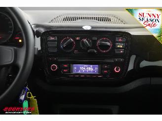 Volkswagen Up! 1.0 move up! BlueMotion 5-drs Airco 168.905 km! picture 13