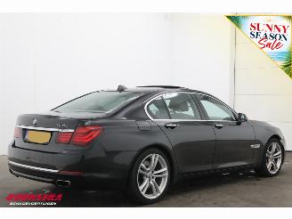 BMW 7-serie 750i xDrive HE Org.NL! Schuifdak HUD ACC Navi Leder Memory SHZ Camera PDC picture 3