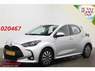 Voiture accidenté Toyota Yaris 1.5 Hybrid Active Cruise Clima SHZ Apple/Android Camera PDC 2020/12