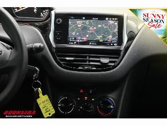 Peugeot 208 1.2 PureTech Blue Lease Cruise Airco Apple/Android PDC picture 13
