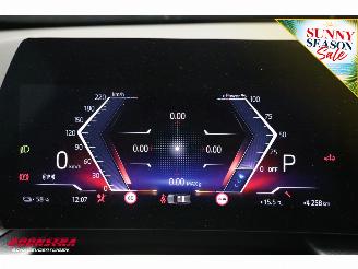 BMW iX1 eDrive20 67 kWh M Sport Pano ACC Navi Clima SHZ Apple/Android Camera PDC AHK picture 26