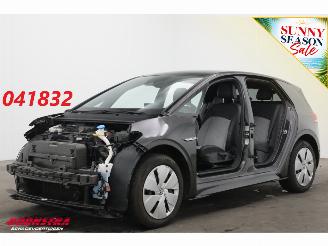 Schadeauto Volkswagen ID.3 Pro Edition 58 kWh Teilediebstahl ACC LrHZ SHZ Virtual Apple/Android Camera PDC 2023/4