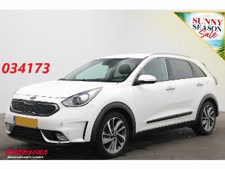Coche accidentado Kia Niro 1.6 GDi Hybrid ExecutiveLine Navi Leder SHZ SBL Apple/Android Camera PDC 2017/2