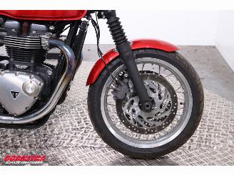 Triumph Thruxton 1200 Vance Hines picture 9