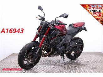 krockskadad bil motor Kawasaki Z 800 ABS Akrapovic 2017/3