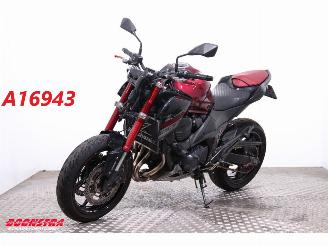 skadebil auto Kawasaki Z 800 ABS Akrapovic 2017/3