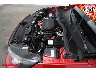 Peugeot e-2008 EV Allure Pack 50 kWh Cruise Clima Virtual Apple/Android Camera PDC picture 10