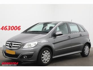 uszkodzony samochody osobowe Mercedes B-klasse 170 Aut. Cruise Airco PDC Org. NL + NAP 2009/2