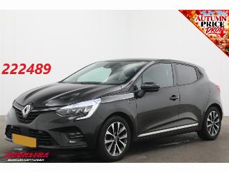 ojeté vozy osobní automobily Renault Clio 1.6 E-Tech Hybrid 140 Business Zen Cruise Navi Clima Apple/Android PDC 2021/3