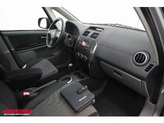 Suzuki SX4 1.6 Comfort Aut. Clima SHZ PDC picture 8