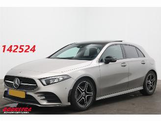 Schadeauto Mercedes A-klasse 180 AMG Pano Navi SHZ Virtual Camera PDC AHK 2019/9