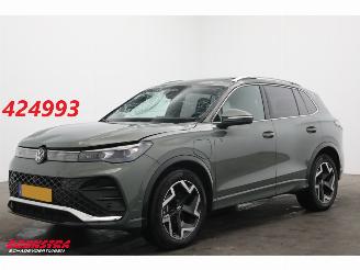 Vrakbiler auto Volkswagen Tiguan 1.5 eHybrid R-Line Edition HUD Pano ACC Navi Clima Ergo Act. SHZ Virtual Apple/Android Camera PDC 2025/12