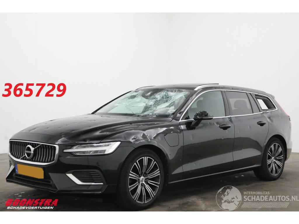 Volvo V-60 2.0 T8 Twin Engine AWD R-Design Pano Navi Virtual Memory Leder SHZ LrHZ Camera PDC AHK