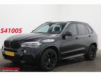 Schadeauto BMW X5 xDrive40e M-Sport HUD Pano Navi Leder Memory SHZ 360° PDC 2015/12