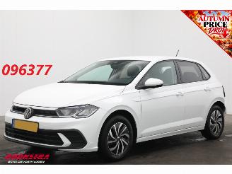 Damaged car Volkswagen Polo 1.0 TSI Life Edition ACC Airco Virtual Apple/Android PDC 2024/9