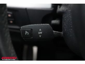 BMW 3-serie Touring 330d Aut. Business Line M Sport Cruise Navi Clima Bluetooth PDC AHK picture 14